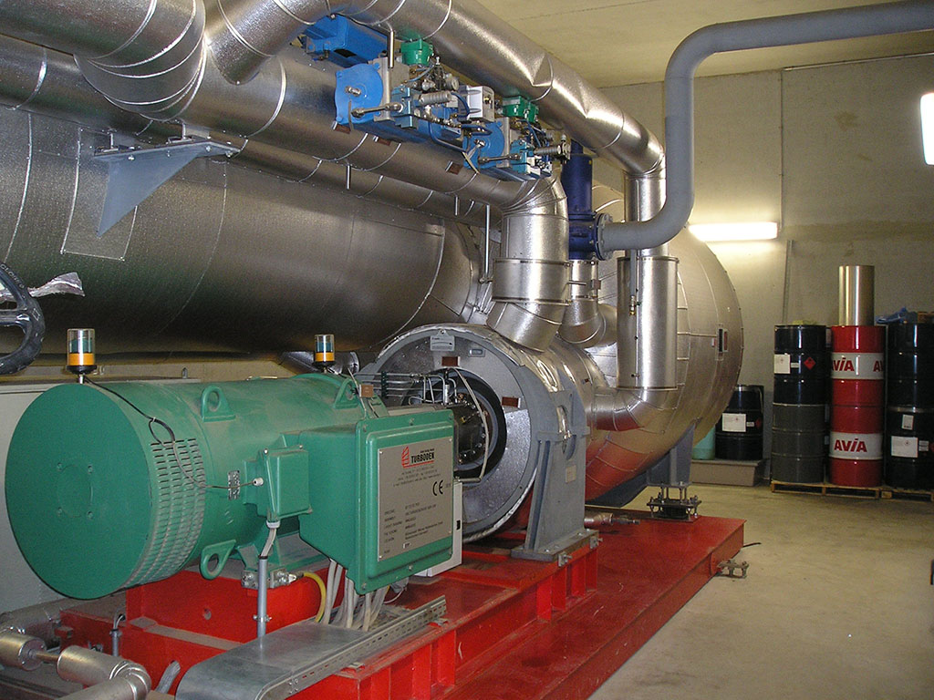 Generator, turbina i kondenzatora ORC uređaja, foto: arhiva autora