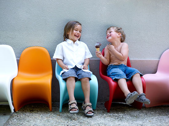 Panton Junior Vitra je verzija Panton stolice dizajnirana za decu uzrasta od tri i više godina, koja se proizvodi od 2005. godine.