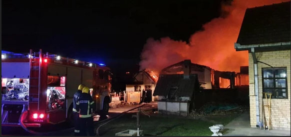 Pozar kod Obrenovca u Velikom polju, foto: Blic